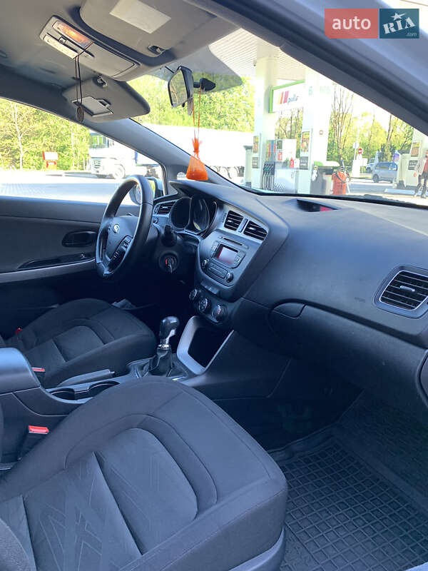 Универсал Kia Ceed 2013 в Калуше
