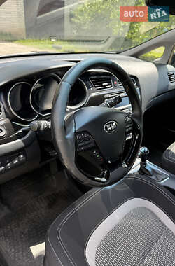 Универсал Kia Ceed 2013 в 