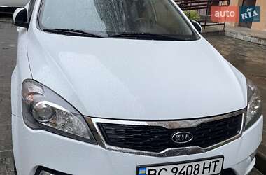 Универсал Kia Ceed 2011 в Львове