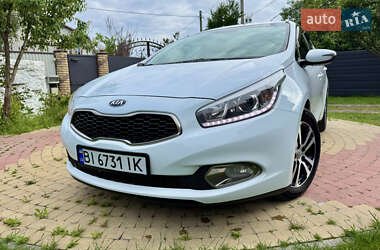 Хэтчбек Kia Ceed 2012 в Кременчуге