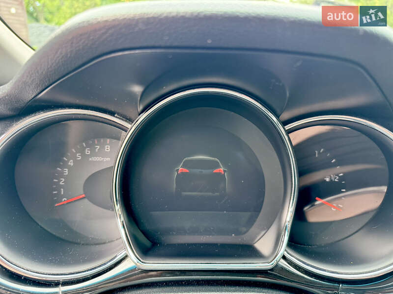 Хэтчбек Kia Ceed 2012 в Кременчуге