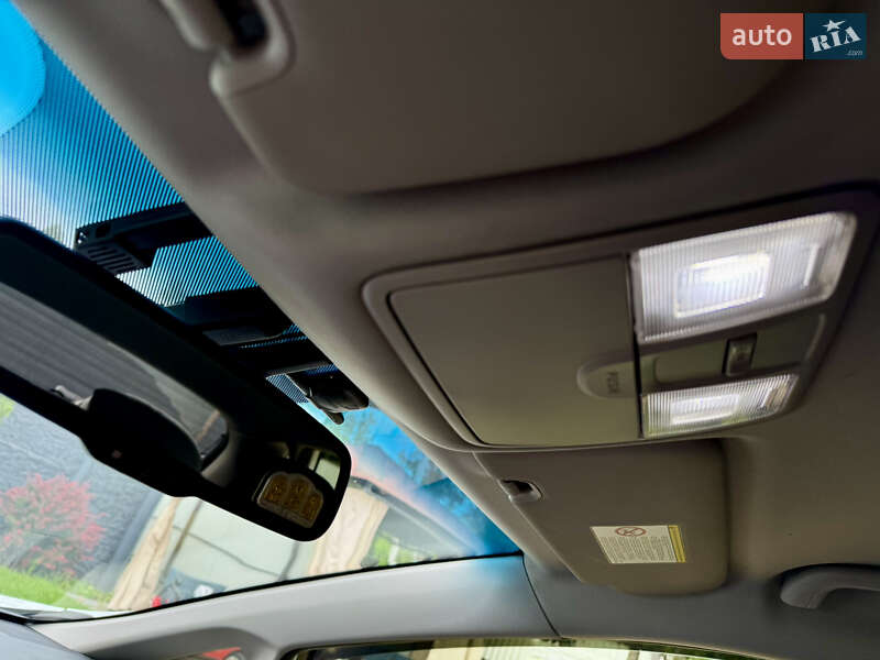 Хэтчбек Kia Ceed 2012 в Кременчуге