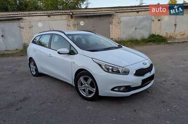 Универсал Kia Ceed 2013 в Днепре