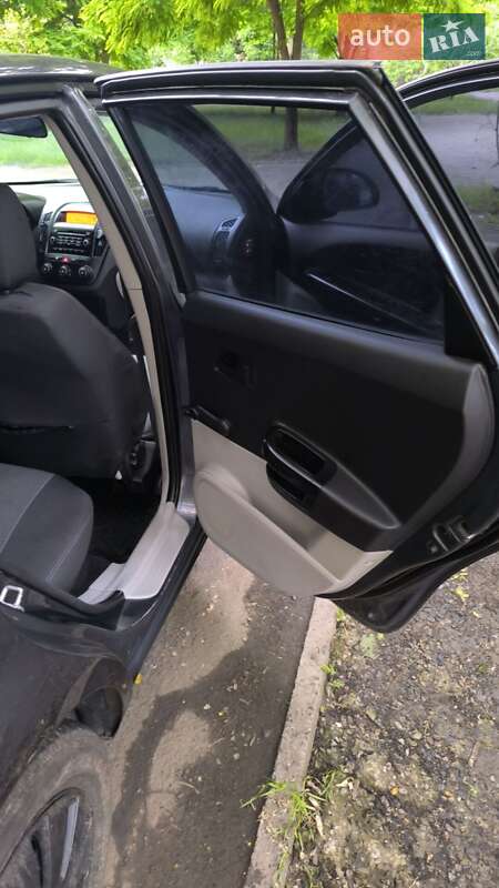 Хэтчбек Kia Ceed 2007 в Широкой Даче