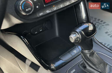 Універсал Kia Ceed 2013 в 