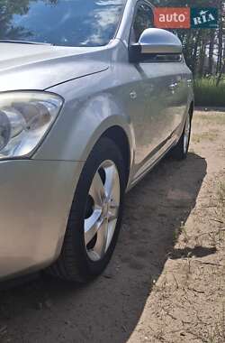Хетчбек Kia Ceed 2007 в Миколаєві
