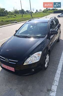 Универсал Kia Ceed 2008 в Заре