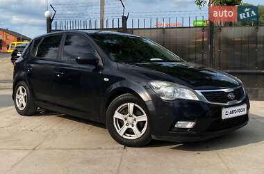 Хетчбек Kia Ceed 2011 в Києві