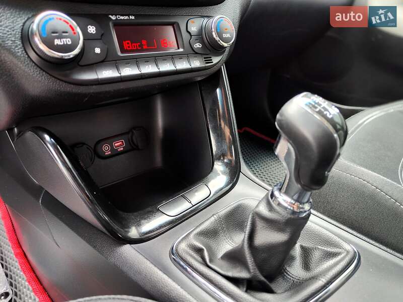 Универсал Kia Ceed 2016 в Киеве