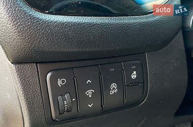 Хэтчбек Kia Ceed 2013 в 