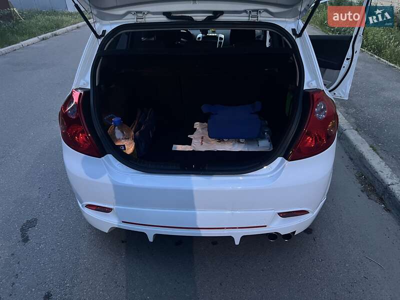 Хетчбек Kia Ceed 2007 в Дніпрі