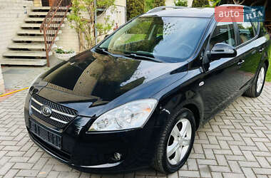 Универсал Kia Ceed 2009 в Киеве