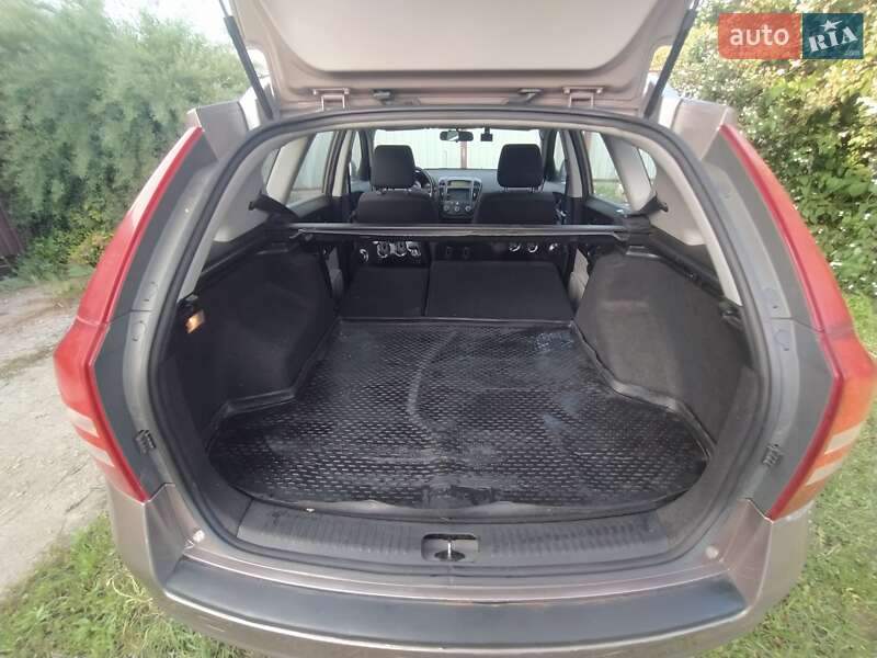 Универсал Kia Ceed 2009 в Киеве