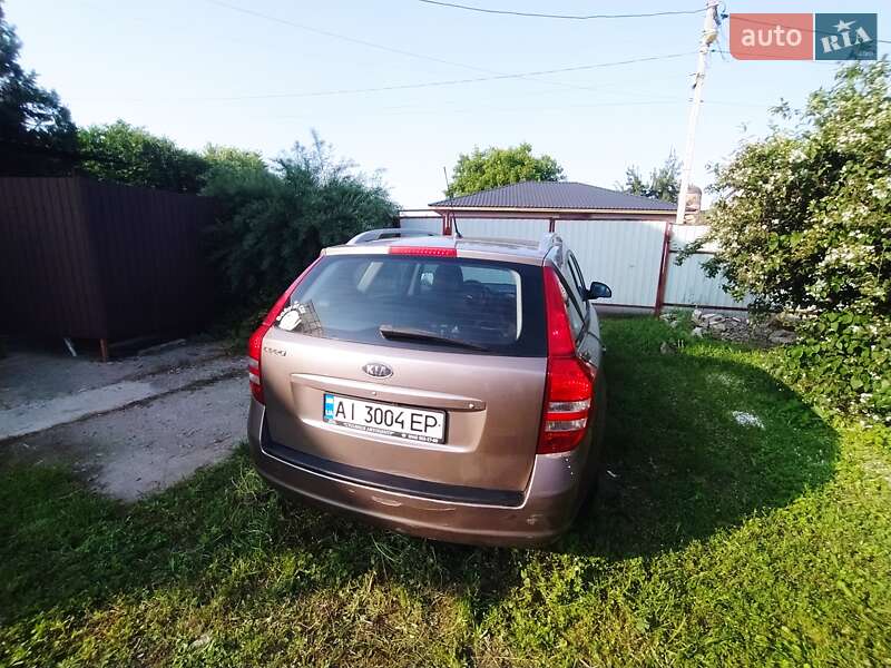 Универсал Kia Ceed 2009 в Киеве