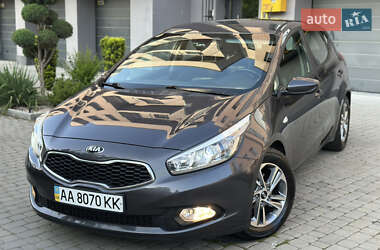 Хэтчбек Kia Ceed 2013 в Львове