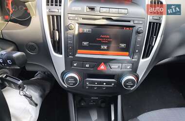 Універсал Kia Ceed 2012 в 