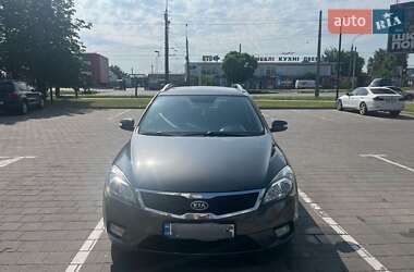 Универсал Kia Ceed 2011 в Черкассах