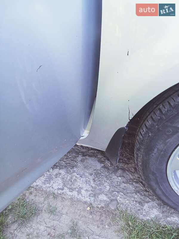 Хэтчбек Kia Ceed 2007 в Стрые