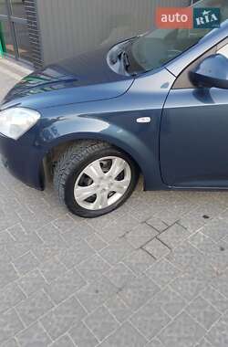 Универсал Kia Ceed 2008 в 