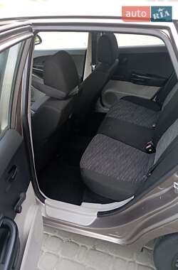 Хэтчбек Kia Ceed 2007 в 