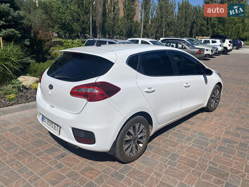 Універсал Kia Ceed 2016 в Полтаві