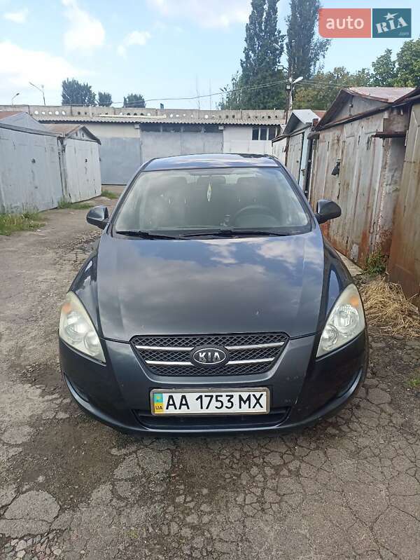 Kia Ceed 2008