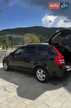 Универсал Kia Ceed 2009 в Делятине