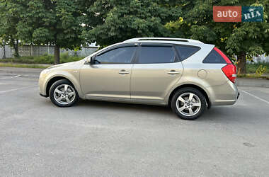 Универсал Kia Ceed 2011 в 