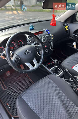 Универсал Kia Ceed 2011 в 
