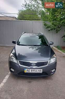 Универсал Kia Ceed 2012 в 