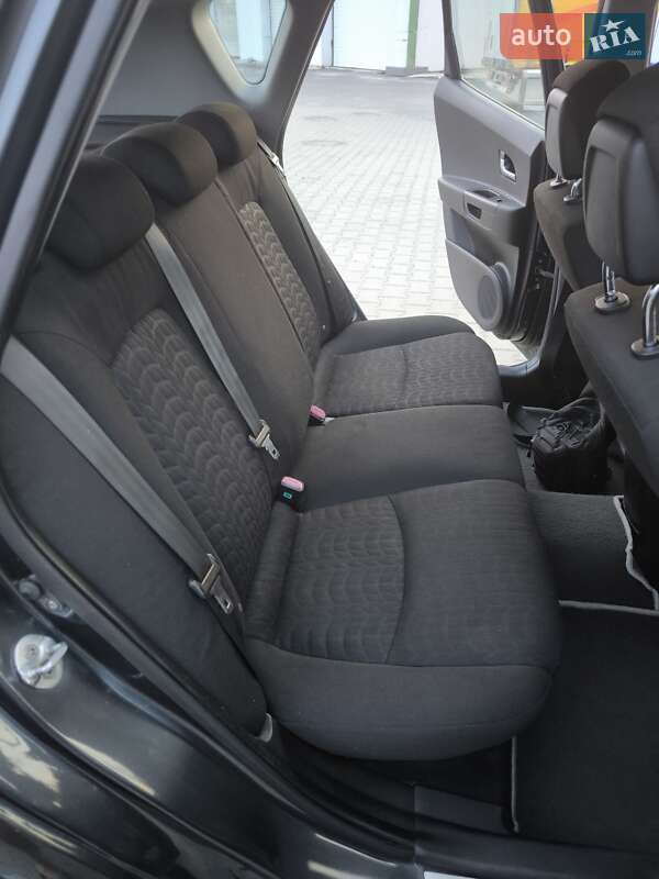 Хэтчбек Kia Ceed 2008 в Виноградове