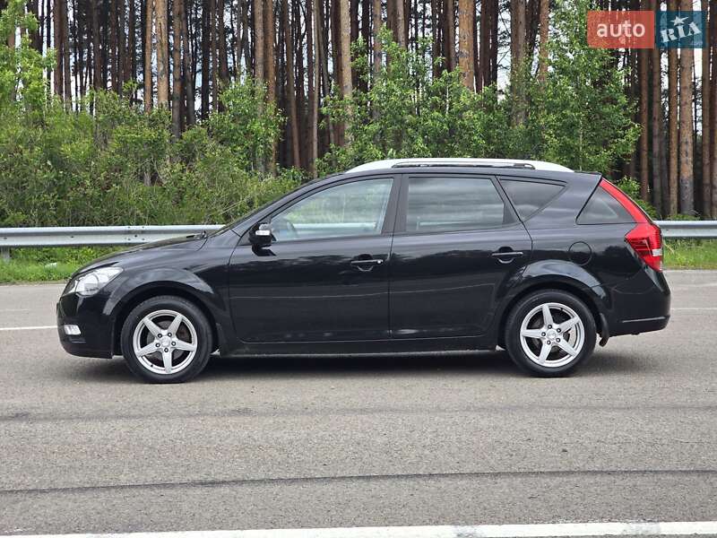 Универсал Kia Ceed 2012 в Ковеле