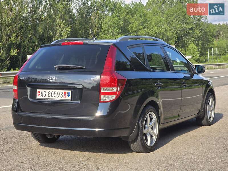 Универсал Kia Ceed 2012 в Ковеле