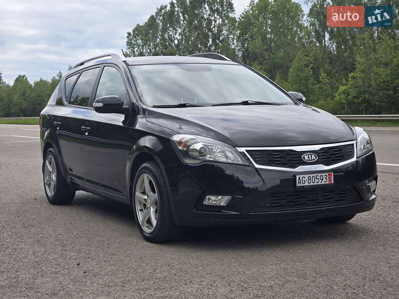 Универсал Kia Ceed 2012 в Ковеле