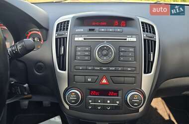 Универсал Kia Ceed 2012 в 