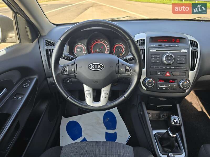 Универсал Kia Ceed 2012 в Ковеле