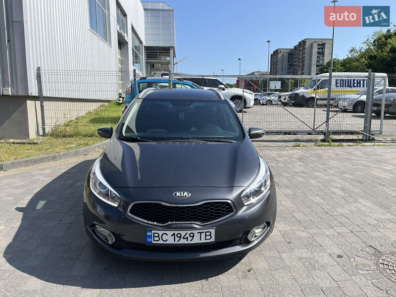 Універсал Kia Ceed 2012 в 