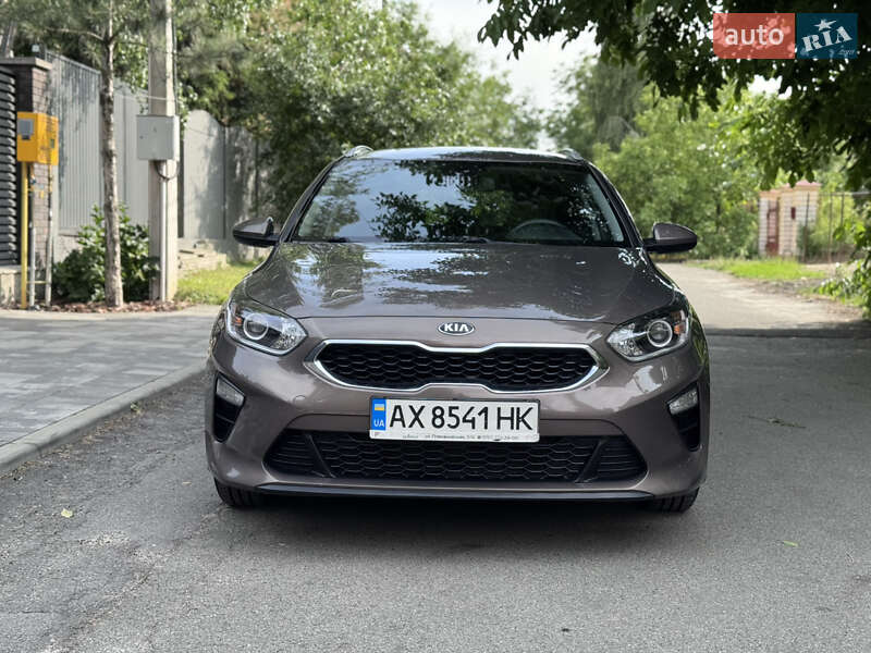 Универсал Kia Ceed 2019 в Киеве