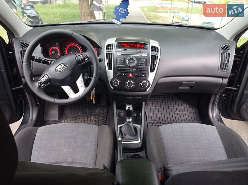 Універсал Kia Ceed 2009 в Вінниці фото 26 Універсал Kia Ceed 2009 в Вінниці