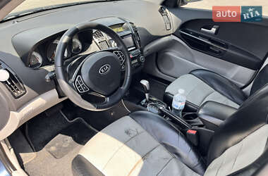 Хэтчбек Kia Ceed 2007 в Харькове