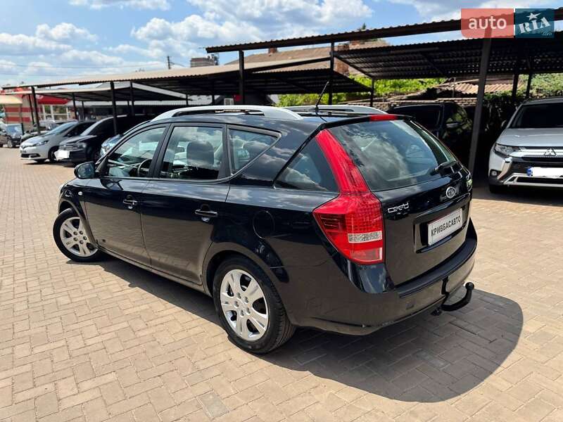 Универсал Kia Ceed 2010 в Кривом Роге