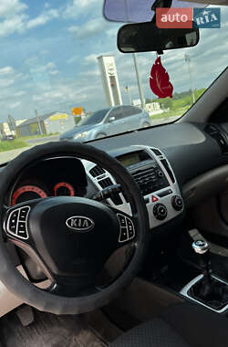 Универсал Kia Ceed 2008 в 
