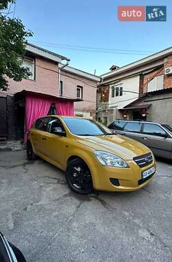 Хэтчбек Kia Ceed 2007 в Харькове