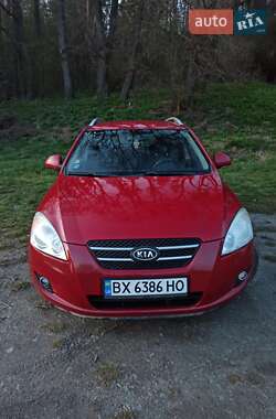 Універсал Kia Ceed 2008 в Ізяславі