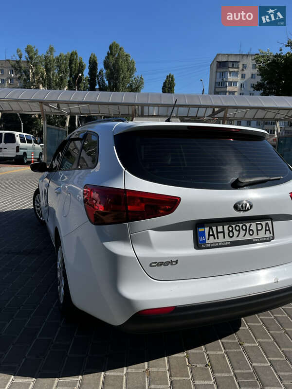 Универсал Kia Ceed 2013 в Одессе фото 12 Универсал Kia Ceed 2013 в Одессе