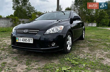 Хэтчбек Kia Ceed 2008 в Полтаве