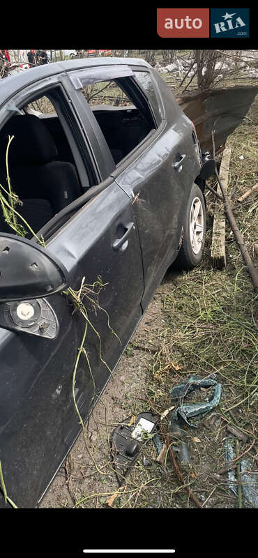 Хэтчбек Kia Ceed 2008 в Каменском