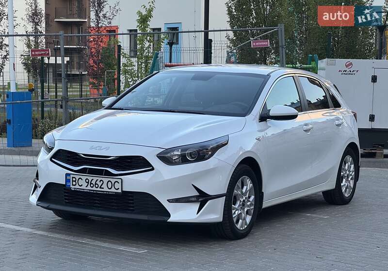 Хэтчбек Kia Ceed 2022 в 