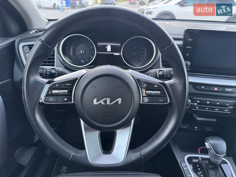 Хетчбек Kia Ceed 2022 в Львові