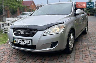 Хэтчбек Kia Ceed 2008 в Киеве
